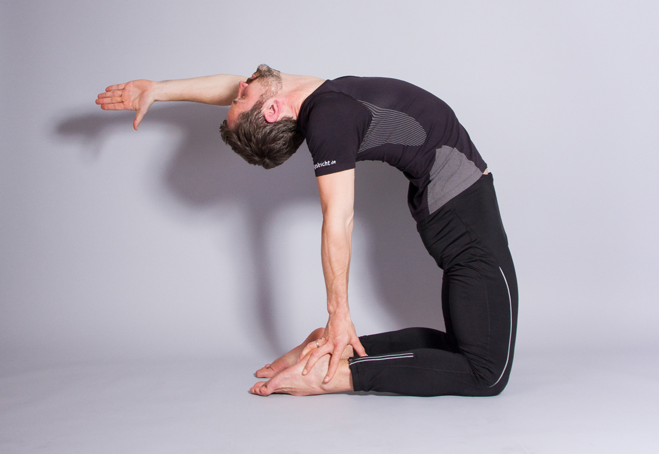 Yogaleicht_Intensiv_Ustrasana Yogaleicht_Intensiv_Ustrasana